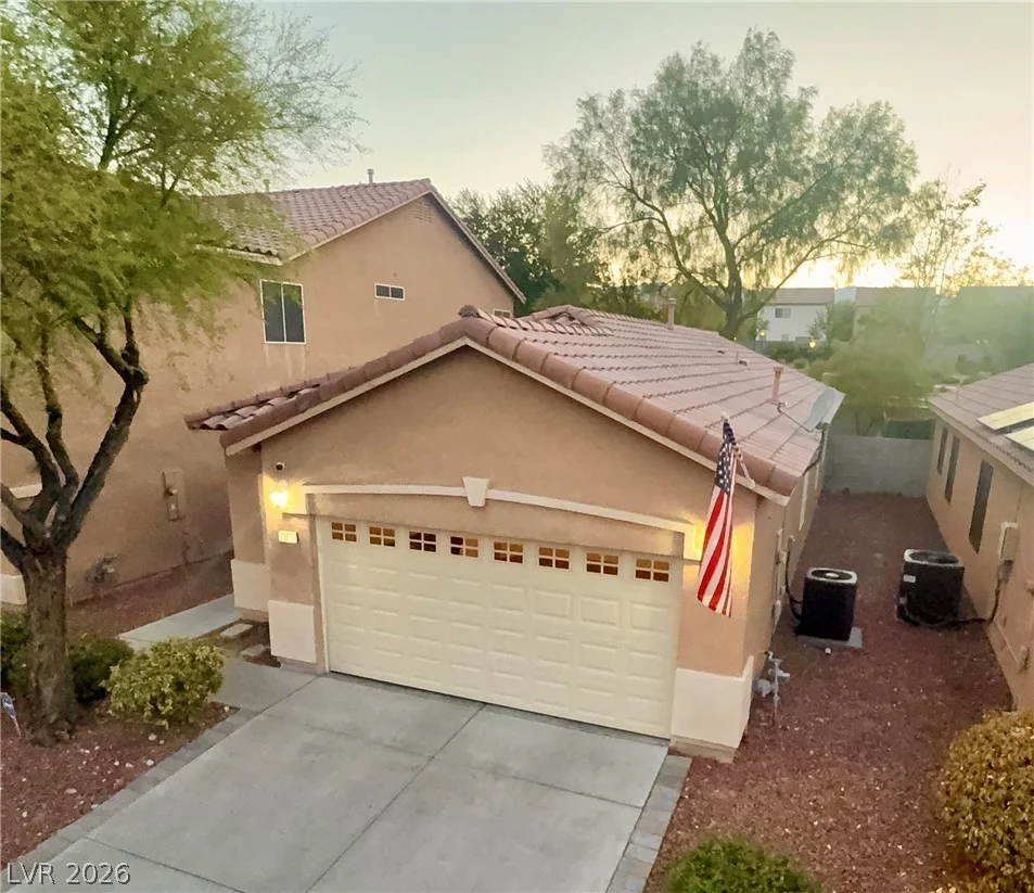 7825 Ithaca Falls, Las Vegas, NV 89149