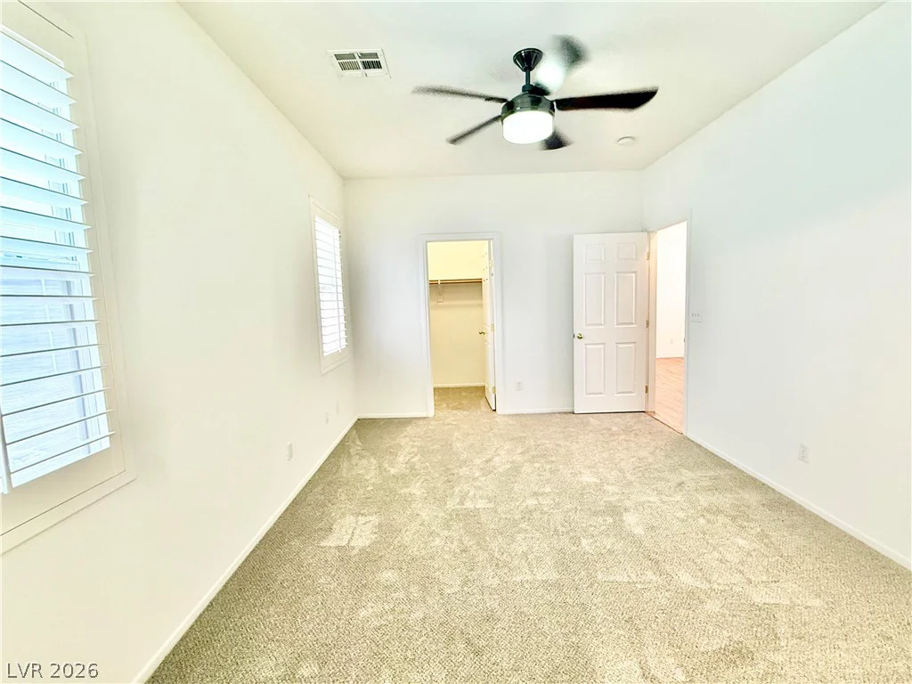 7825 Ithaca Falls, Las Vegas, NV 89149