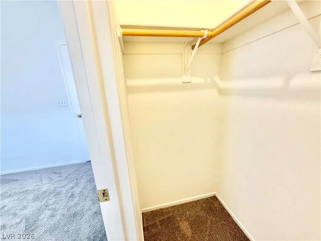 7825 Ithaca Falls, Las Vegas, NV 89149