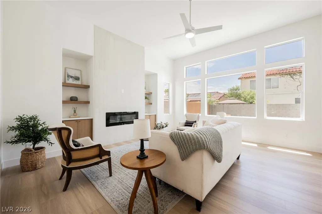9369 Thunder Basin, Las Vegas, NV 89149
