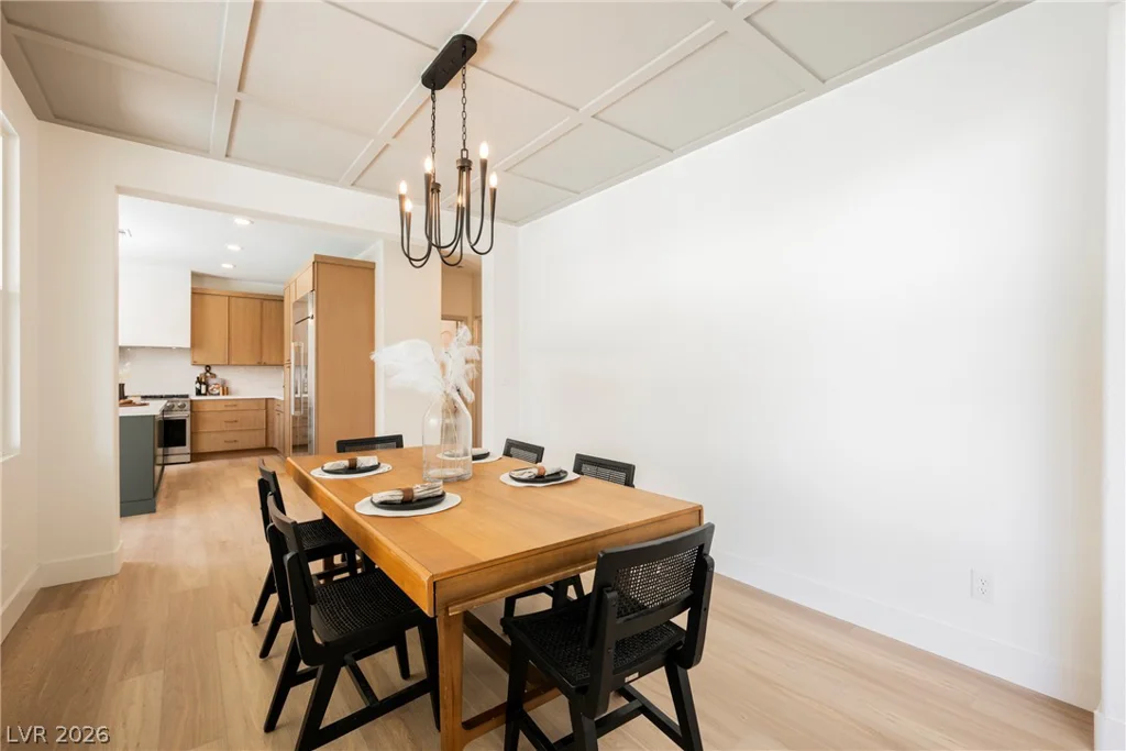 9369 Thunder Basin, Las Vegas, NV 89149