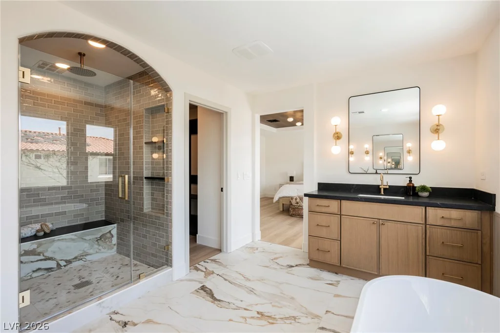 9369 Thunder Basin, Las Vegas, NV 89149