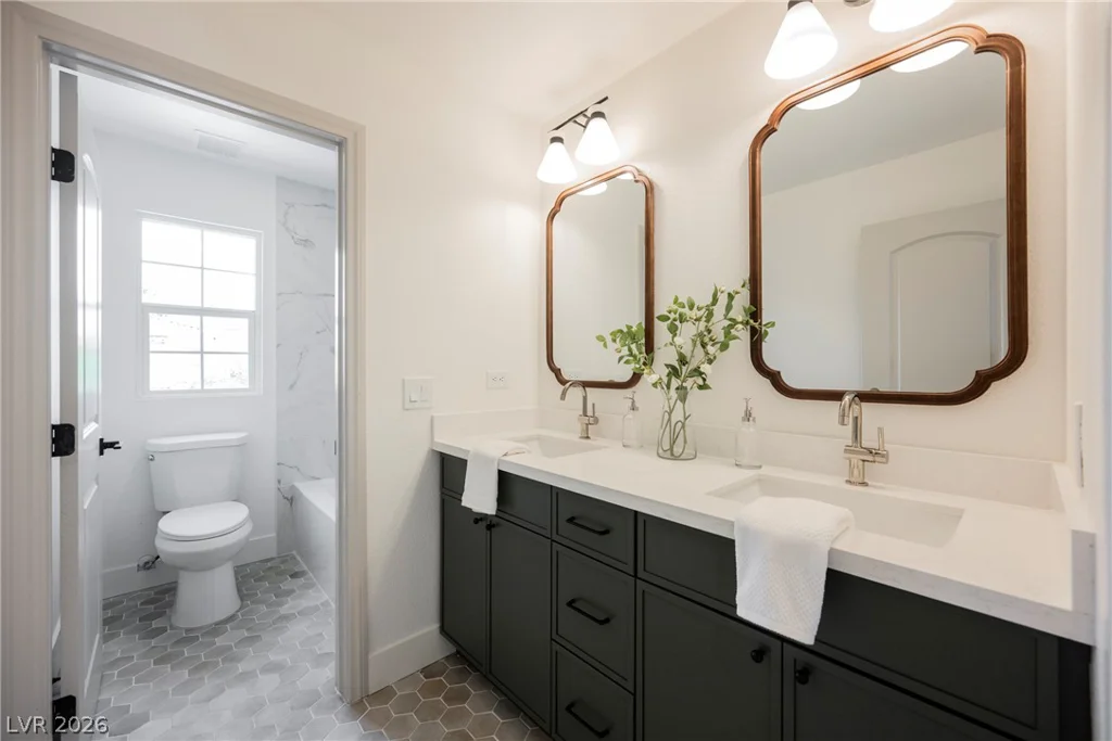 9369 Thunder Basin, Las Vegas, NV 89149