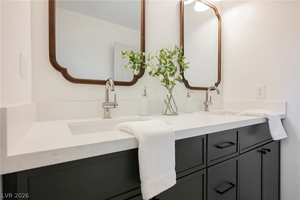 9369 Thunder Basin, Las Vegas, NV 89149