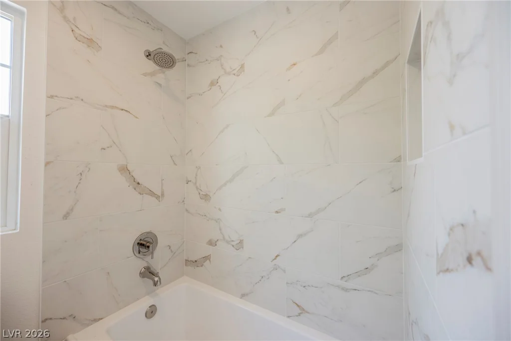 9369 Thunder Basin, Las Vegas, NV 89149