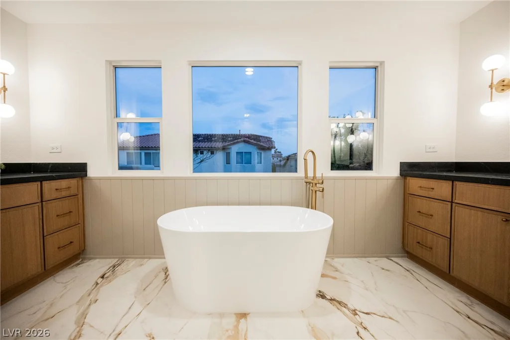 9369 Thunder Basin, Las Vegas, NV 89149