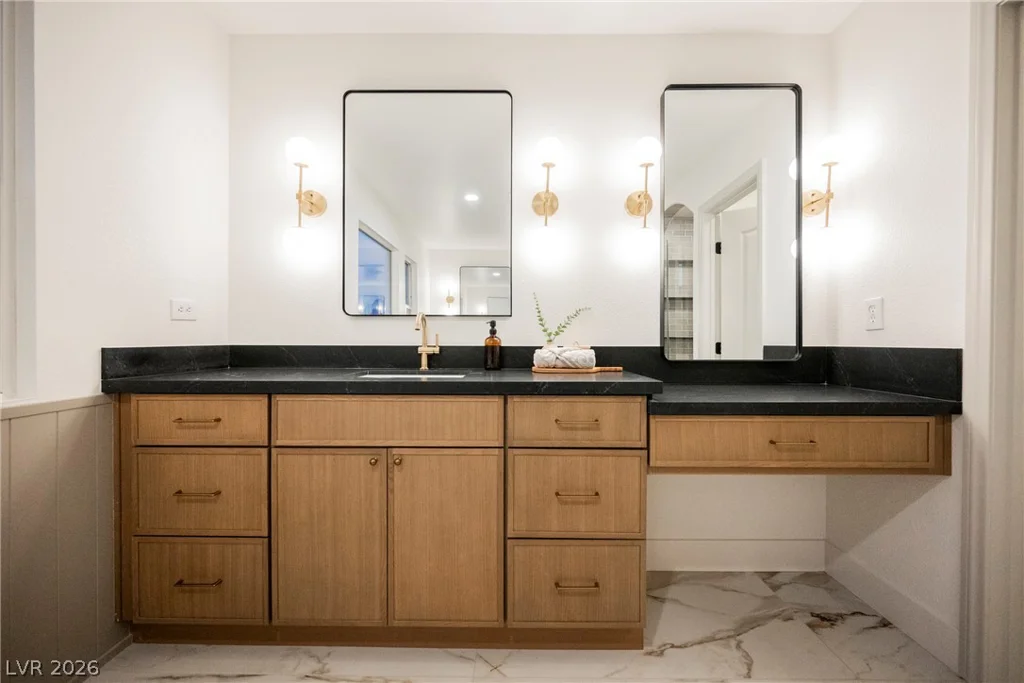 9369 Thunder Basin, Las Vegas, NV 89149