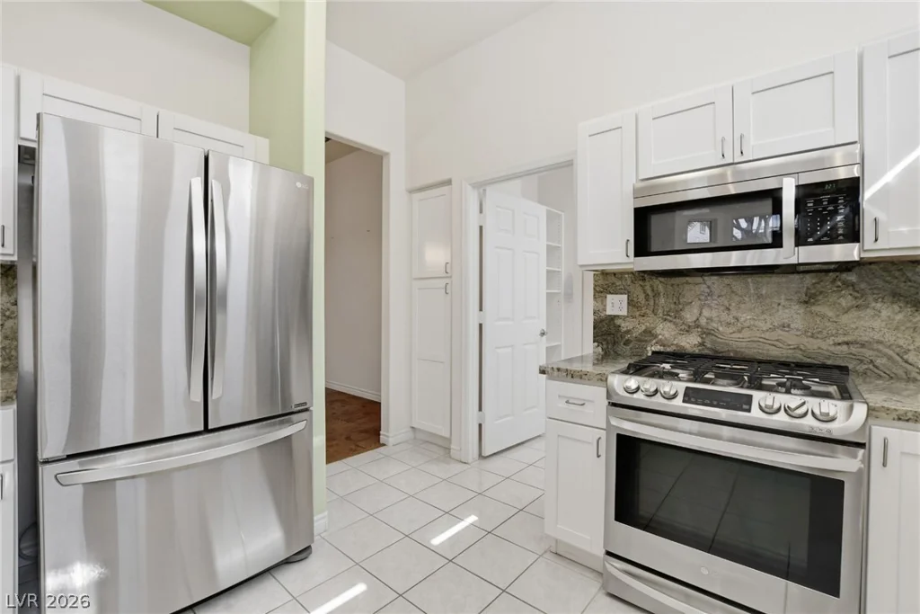 10612 Clear Meadows, Las Vegas, NV 89134