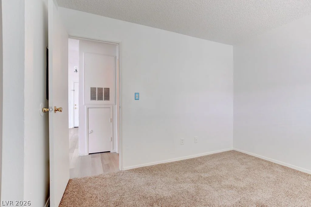 4182 Orbit, Las Vegas, NV 89115