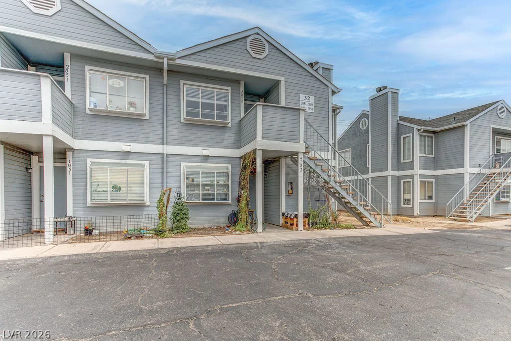 4182 Orbit, Las Vegas, NV 89115