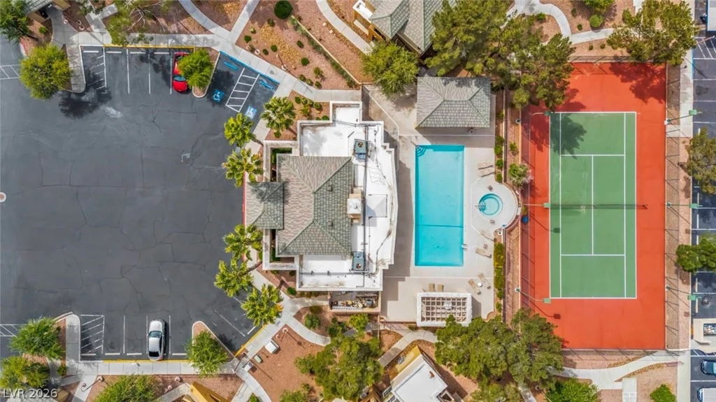 8070 Russell, Las Vegas, NV 89113