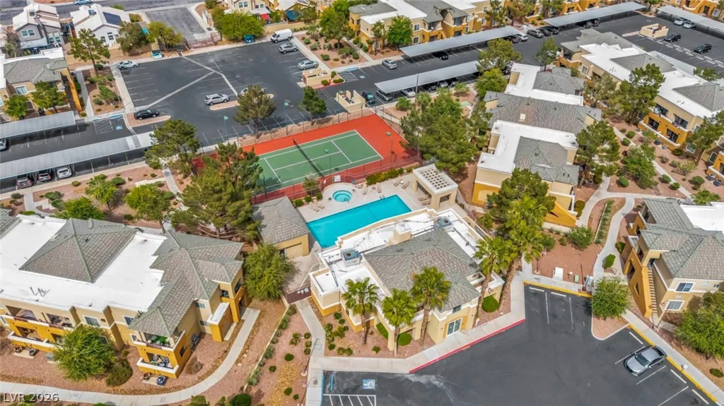 8070 Russell, Las Vegas, NV 89113