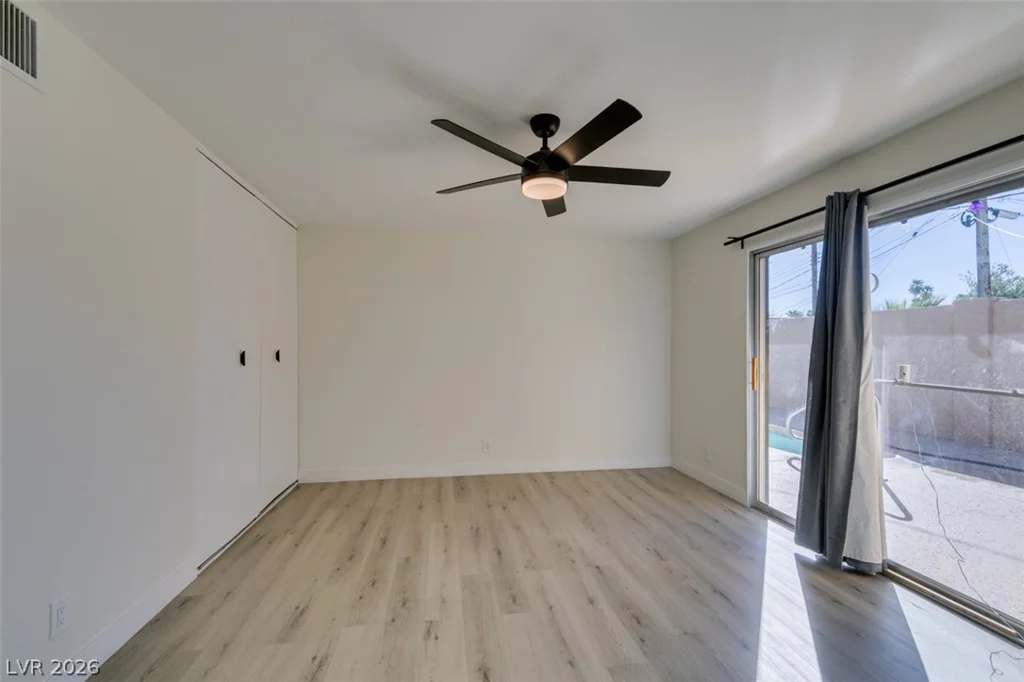 2211 Frontier Ave, Las Vegas, NV 89106