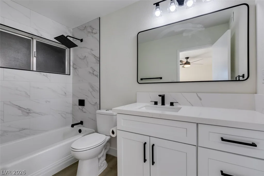 2211 Frontier Ave, Las Vegas, NV 89106