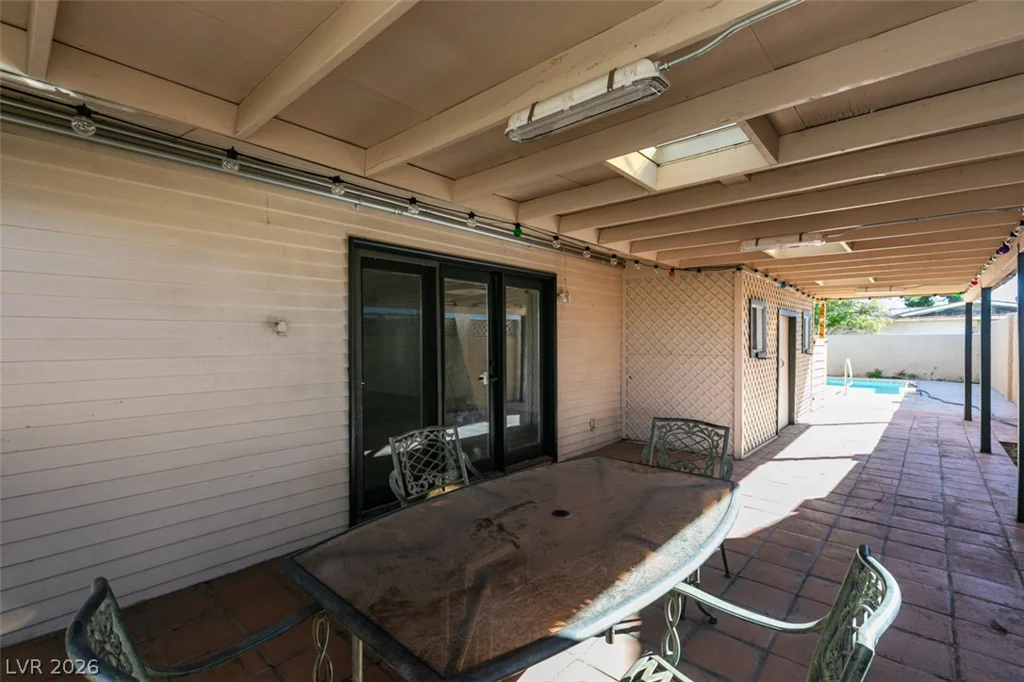 2211 Frontier Ave, Las Vegas, NV 89106