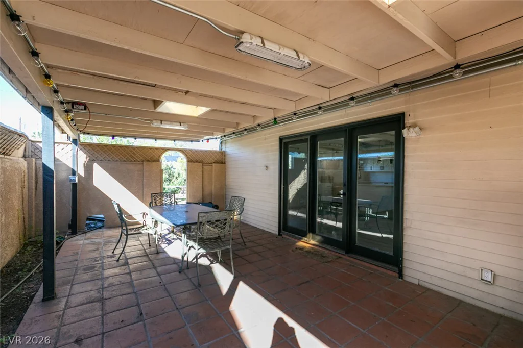 2211 Frontier Ave, Las Vegas, NV 89106