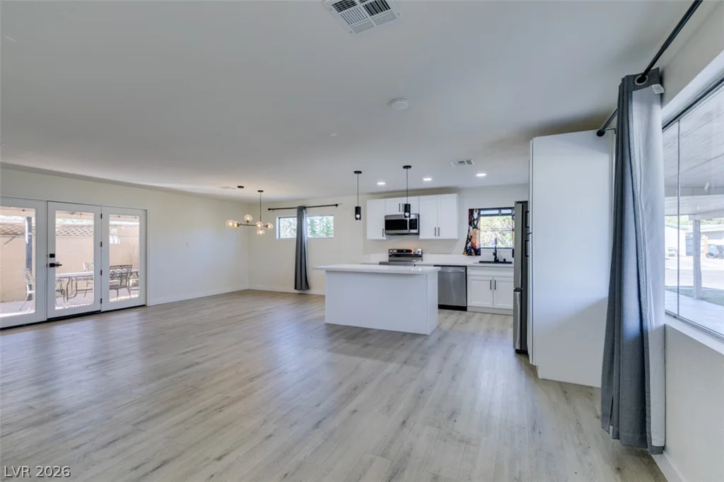 2211 Frontier Ave, Las Vegas, NV 89106
