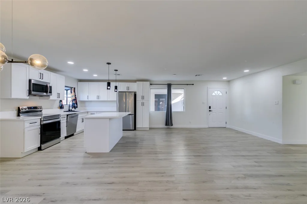 2211 Frontier Ave, Las Vegas, NV 89106
