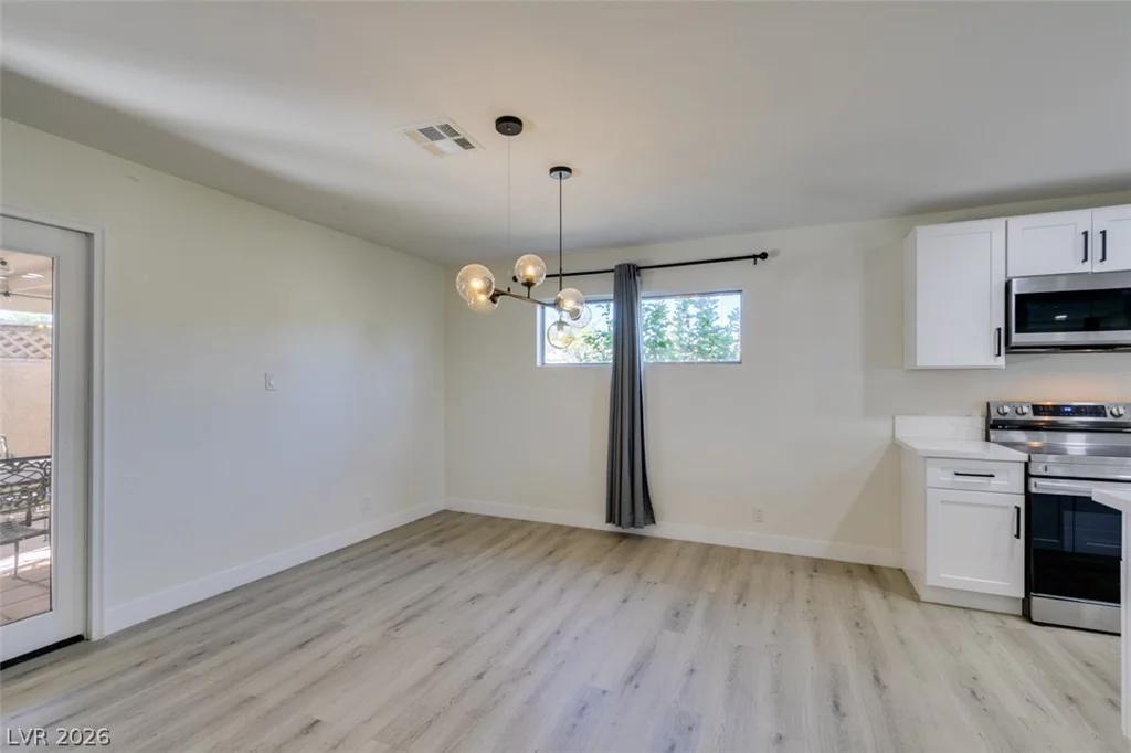 2211 Frontier Ave, Las Vegas, NV 89106