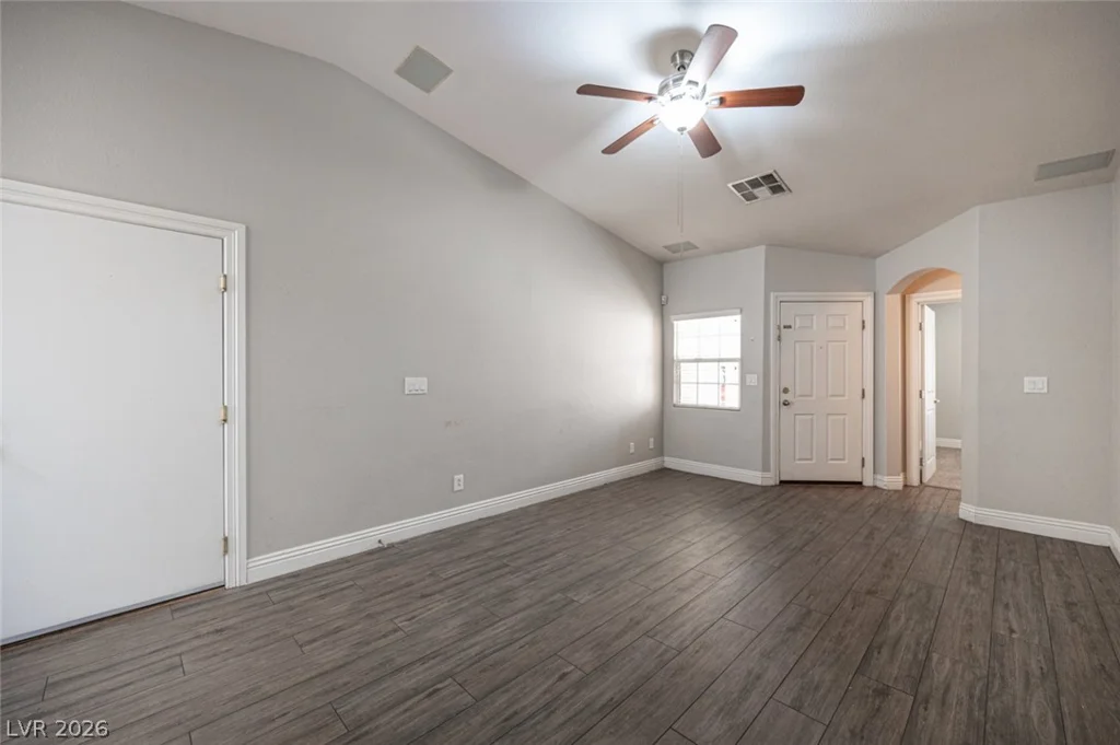 10430 Melon Cactus, Las Vegas, NV 89141