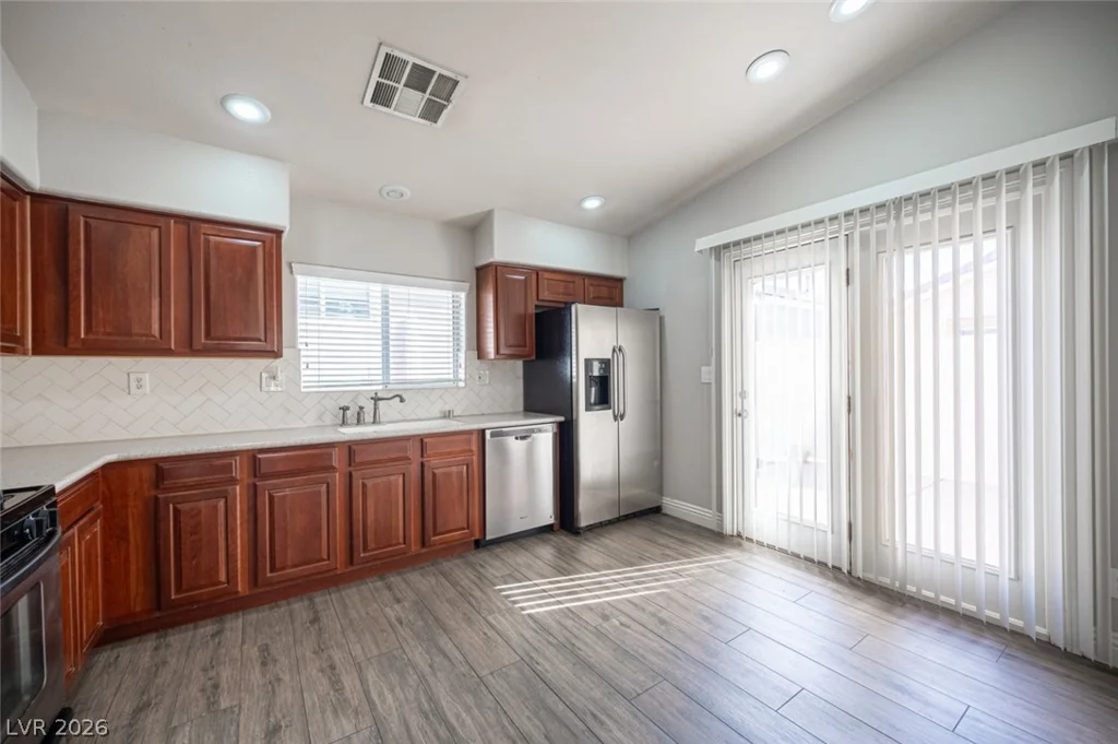 10430 Melon Cactus, Las Vegas, NV 89141