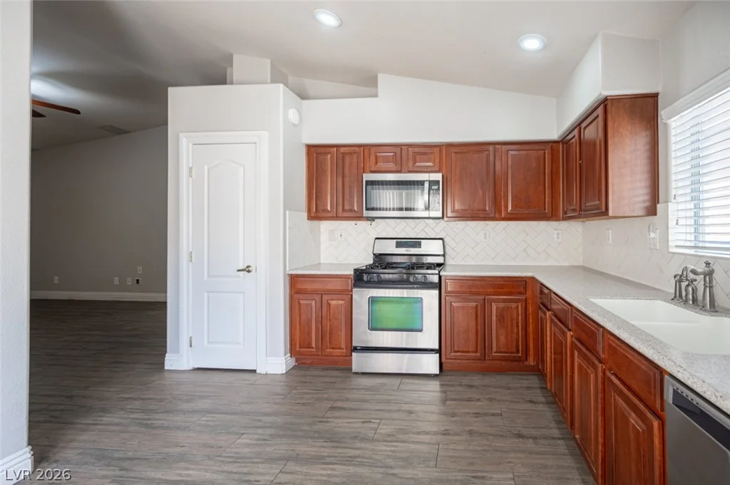 10430 Melon Cactus, Las Vegas, NV 89141