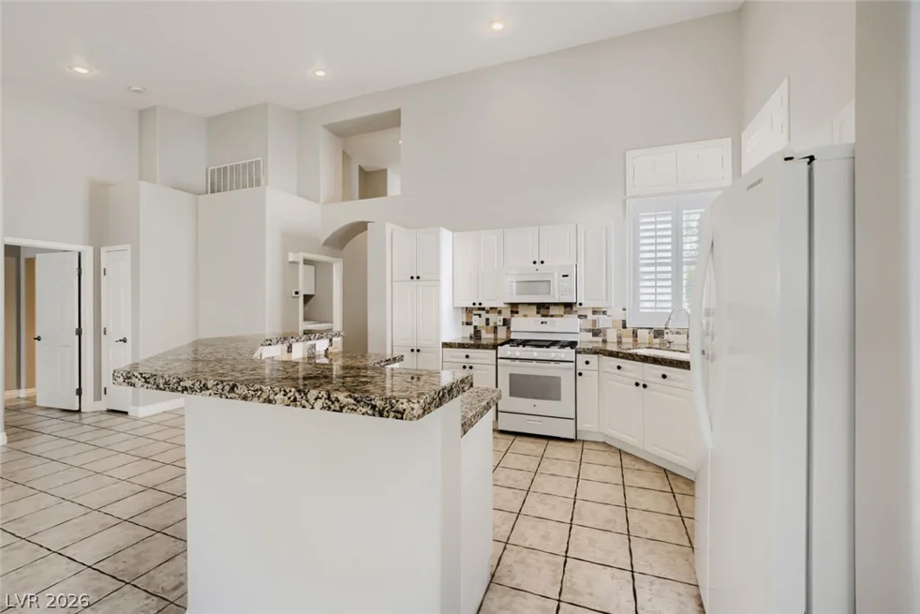 9641 EMERAUDE, Las Vegas, NV 89147