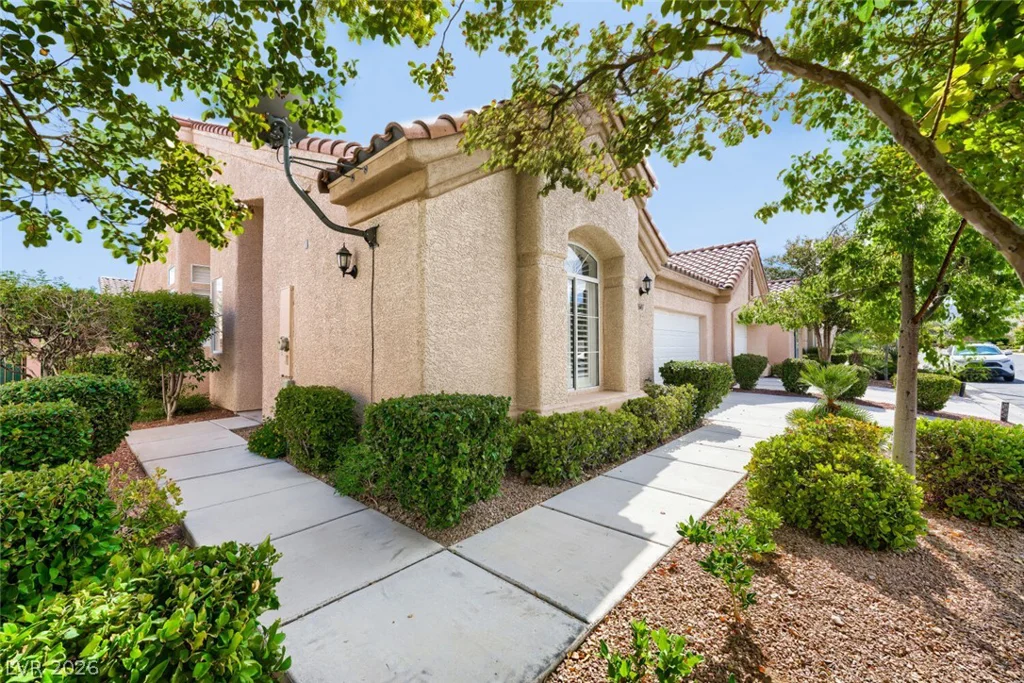 9641 EMERAUDE, Las Vegas, NV 89147