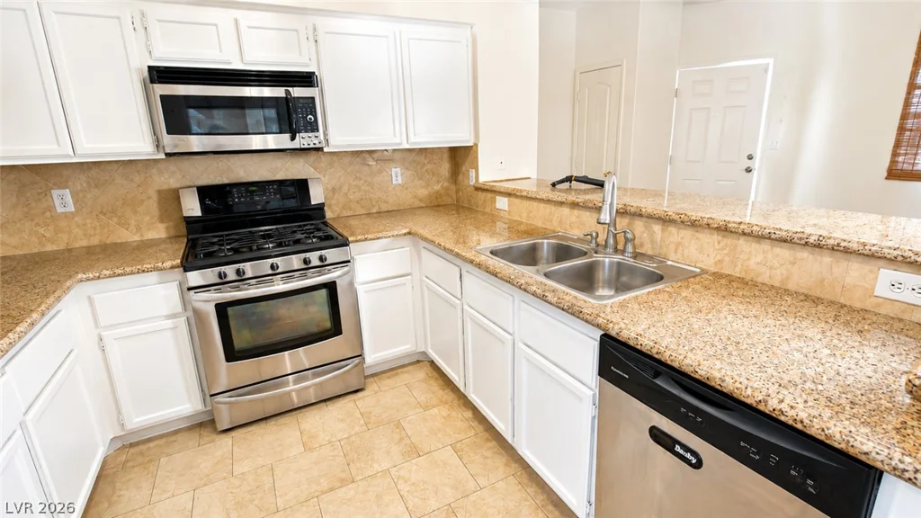 7712 Himalayas, Las Vegas, NV 89128