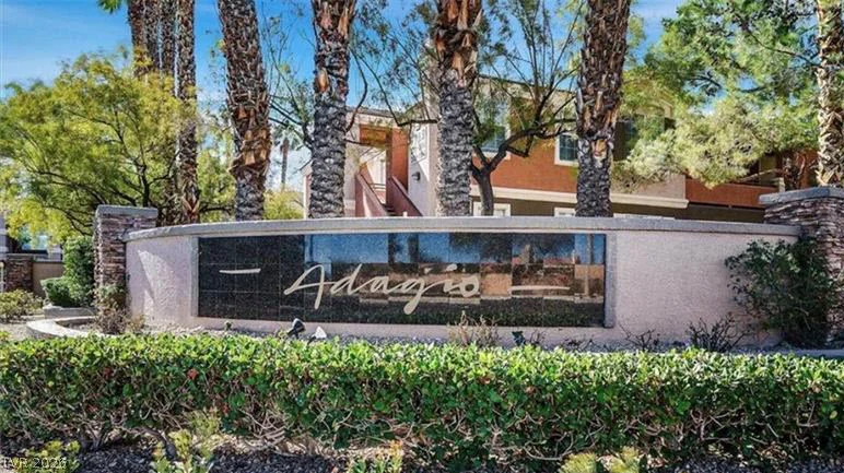7712 Himalayas, Las Vegas, NV 89128