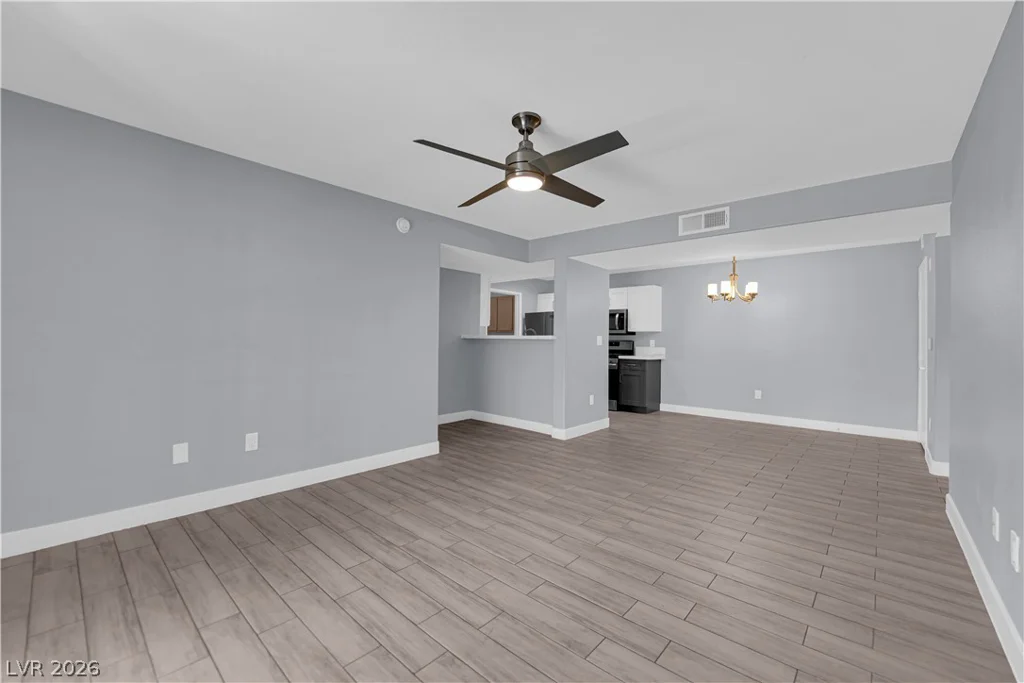 950 Seven Hills, Henderson, NV 89052