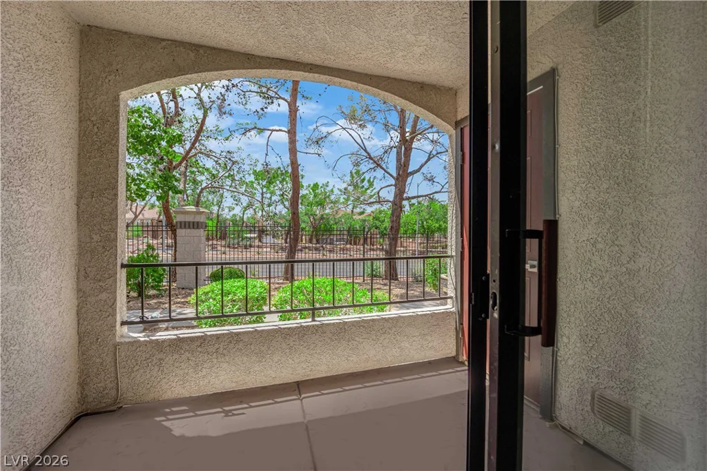 950 Seven Hills, Henderson, NV 89052