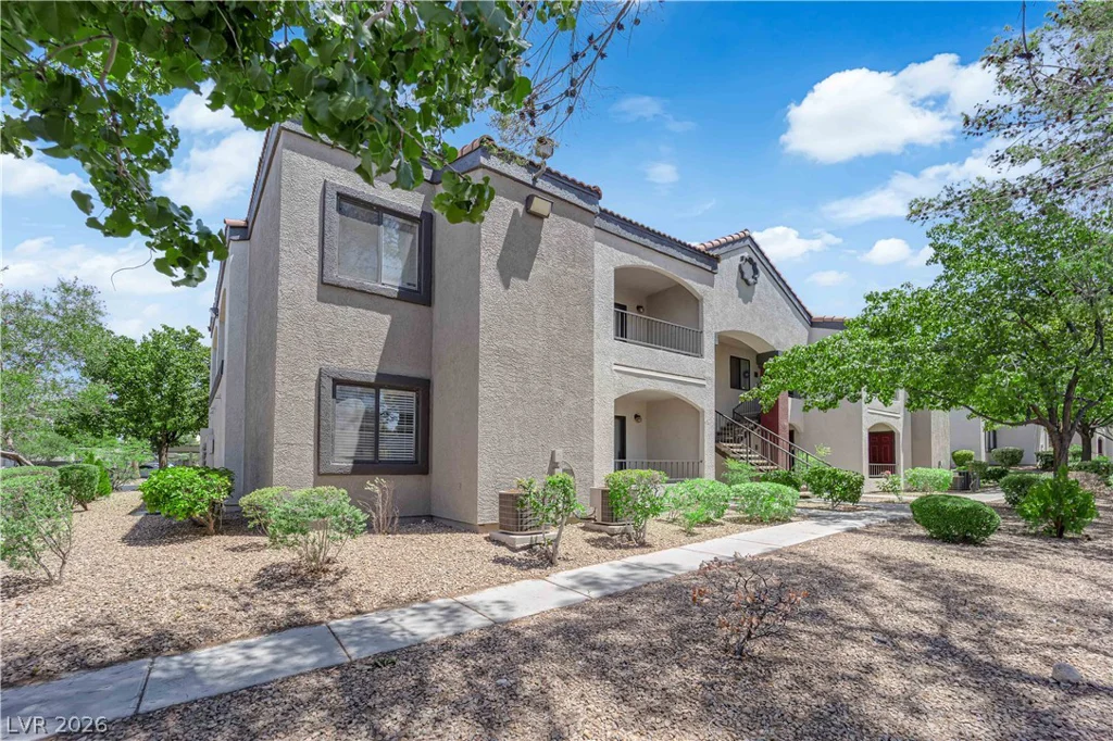 950 Seven Hills, Henderson, NV 89052
