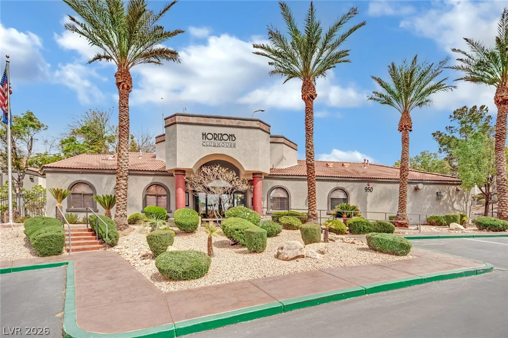 950 Seven Hills, Henderson, NV 89052