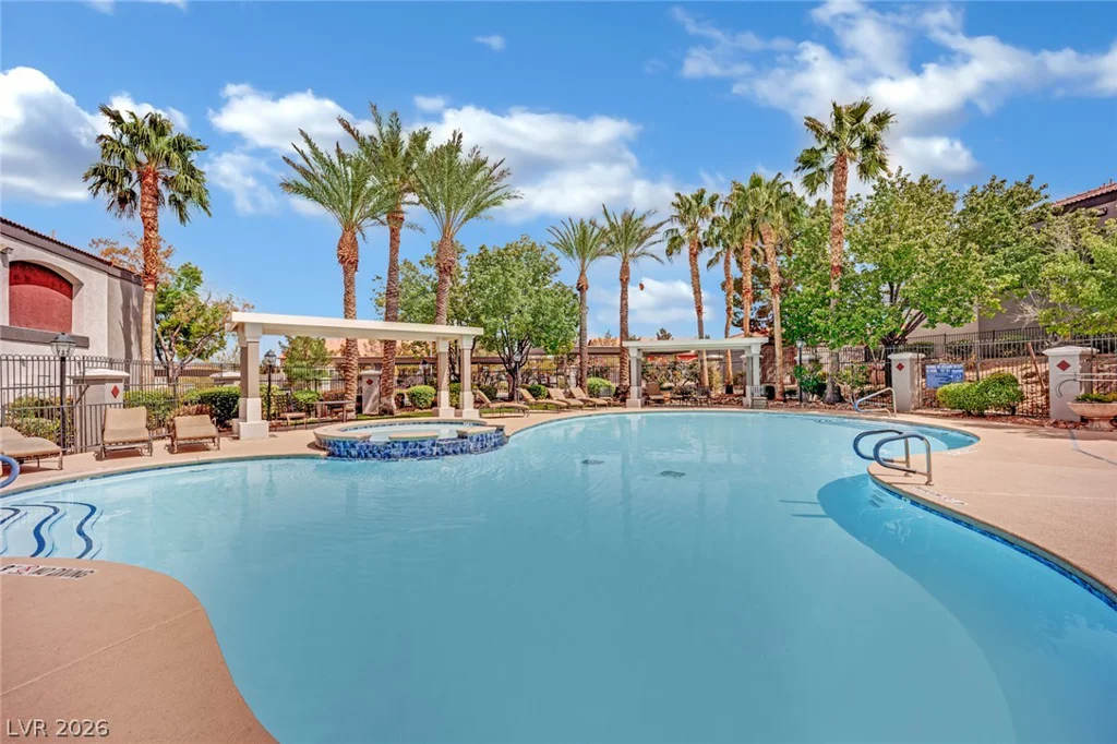 950 Seven Hills, Henderson, NV 89052