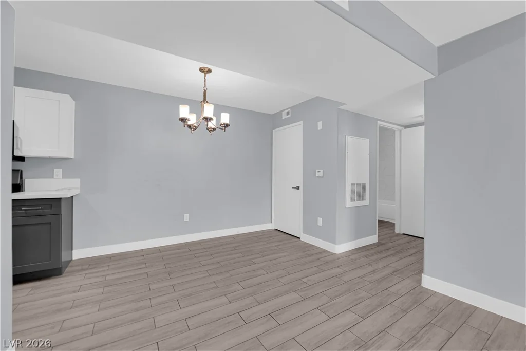 950 Seven Hills, Henderson, NV 89052