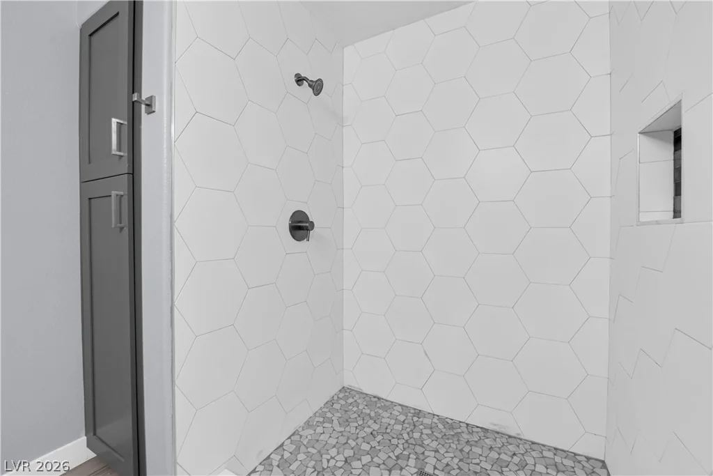 950 Seven Hills, Henderson, NV 89052