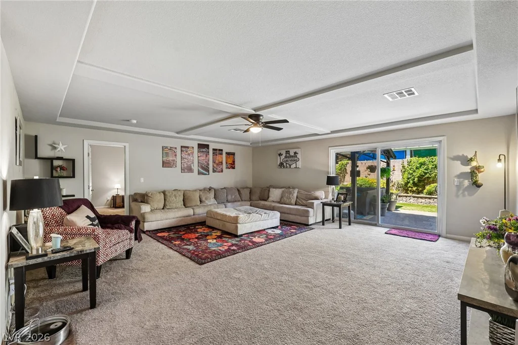 5460 Lake Sonoma, Las Vegas, NV 89141