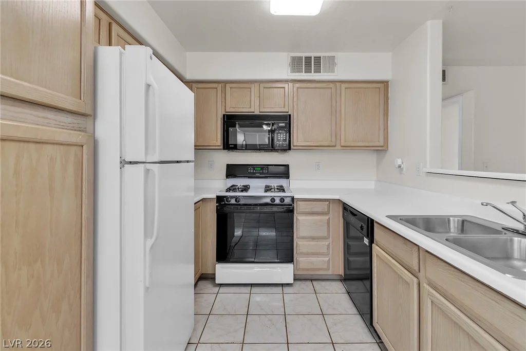3119 Key Largo, Las Vegas, NV 89120