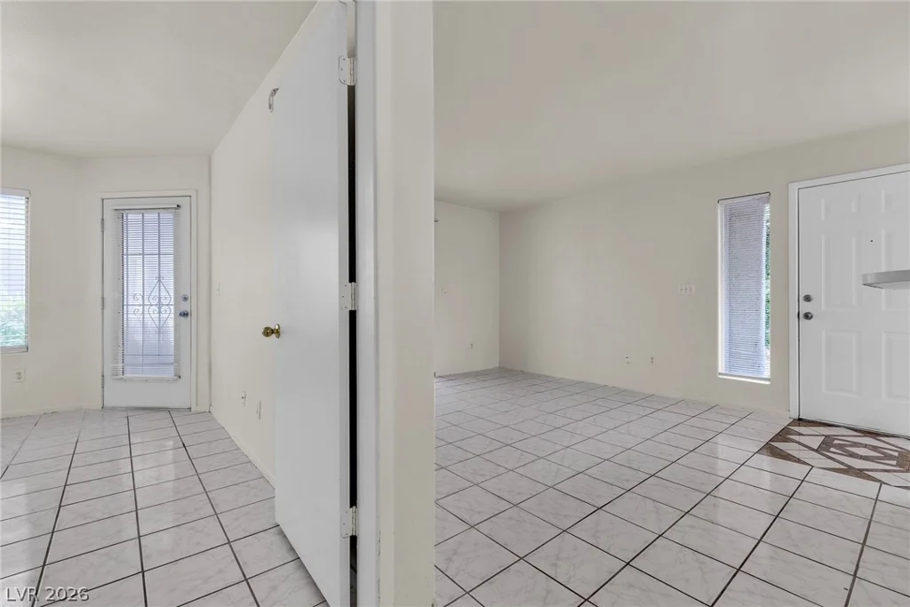 3119 Key Largo, Las Vegas, NV 89120