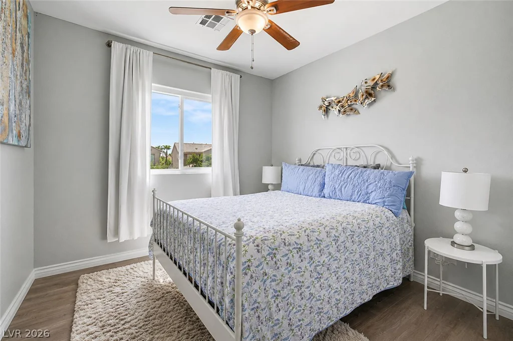 2924 Dowitcher, North Las Vegas, NV 89084