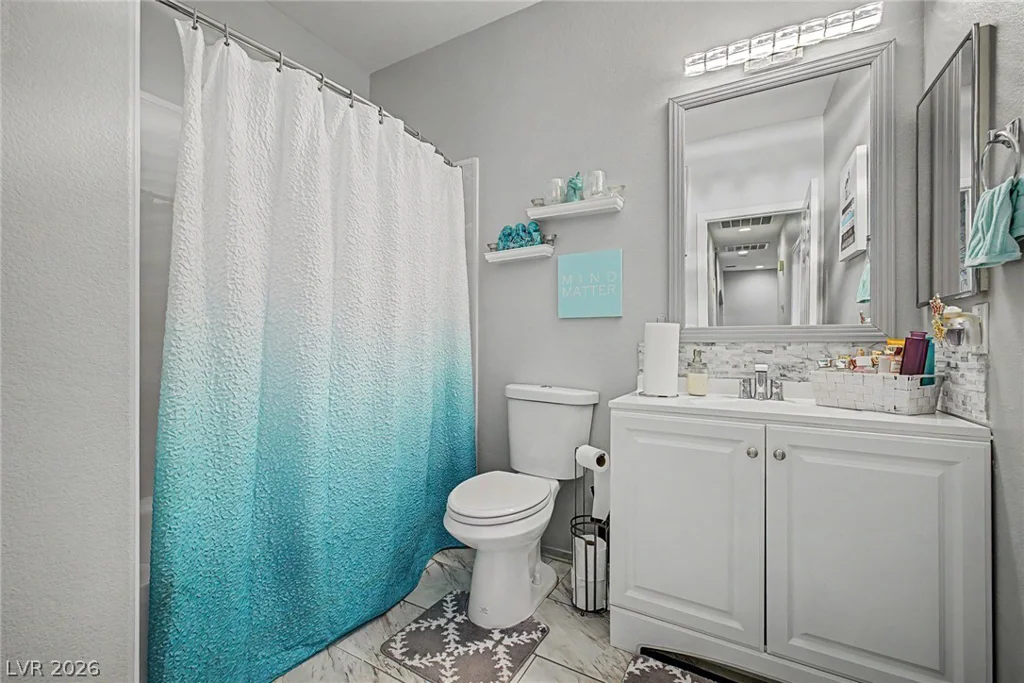 2924 Dowitcher, North Las Vegas, NV 89084