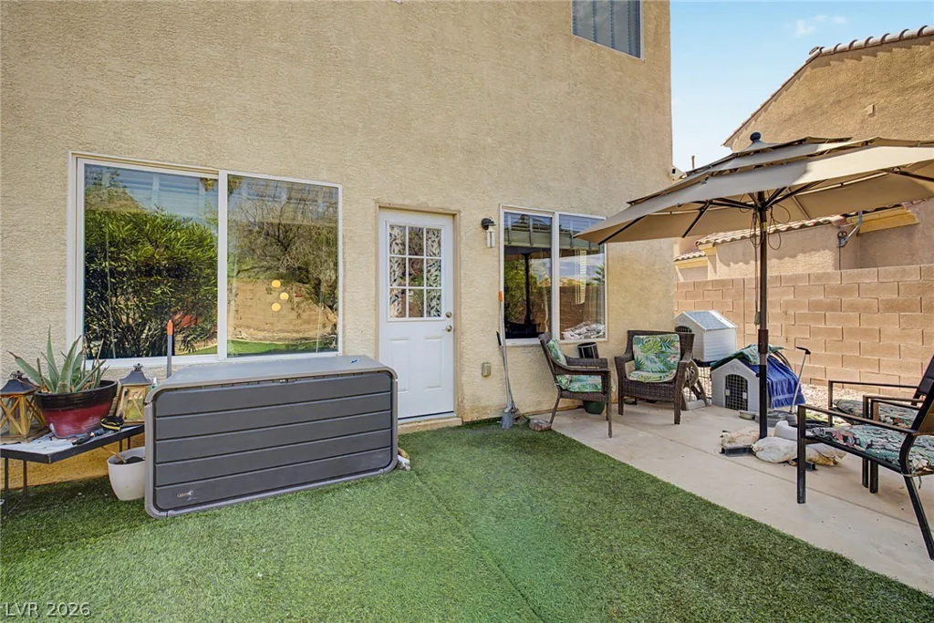 2924 Dowitcher, North Las Vegas, NV 89084