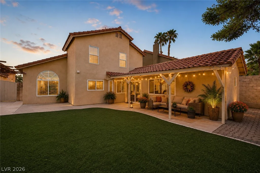 8283 Hidden Hills, Las Vegas, NV 89123