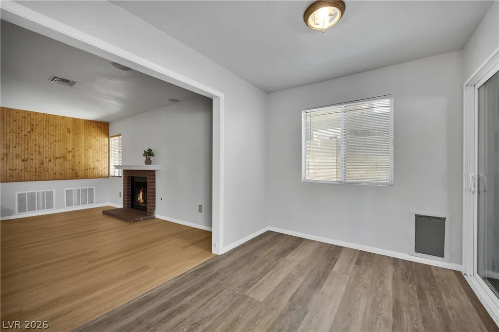8283 Hidden Hills, Las Vegas, NV 89123