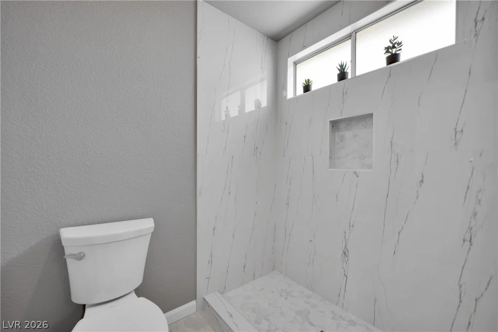 8283 Hidden Hills, Las Vegas, NV 89123