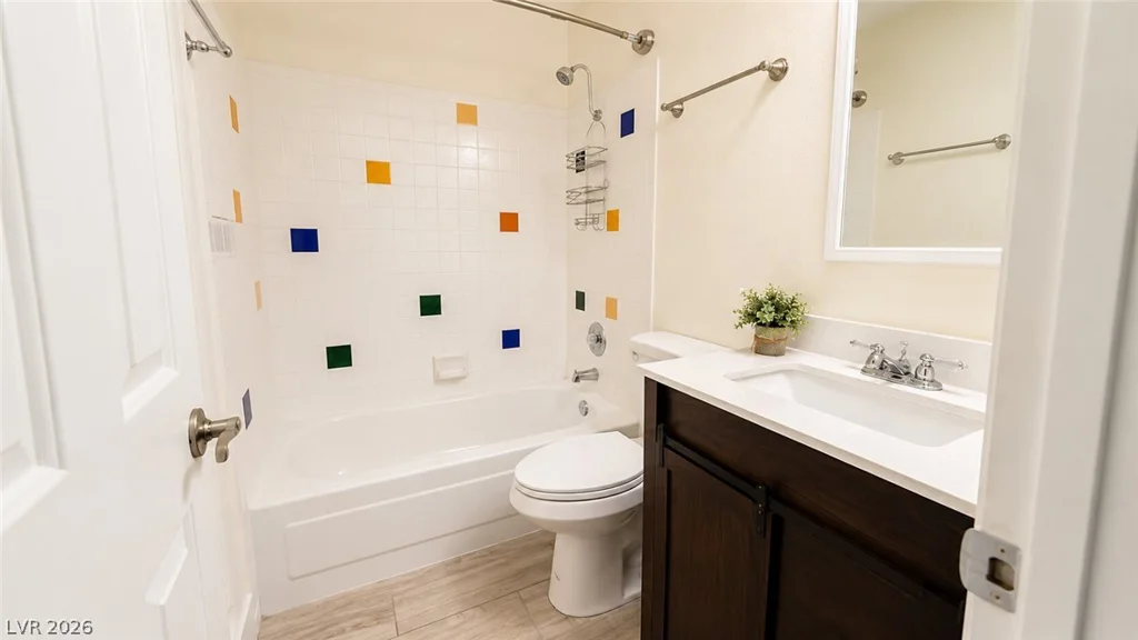 2140 Petersham, Las Vegas, NV 89108