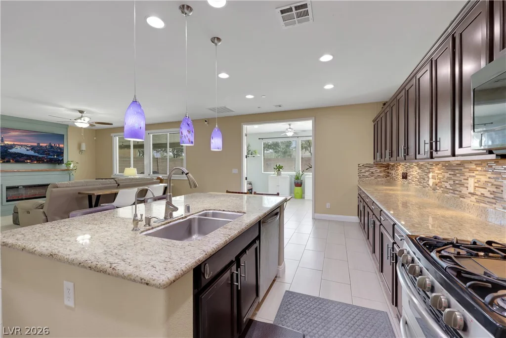 3785 Toscanella, Henderson, NV 89052
