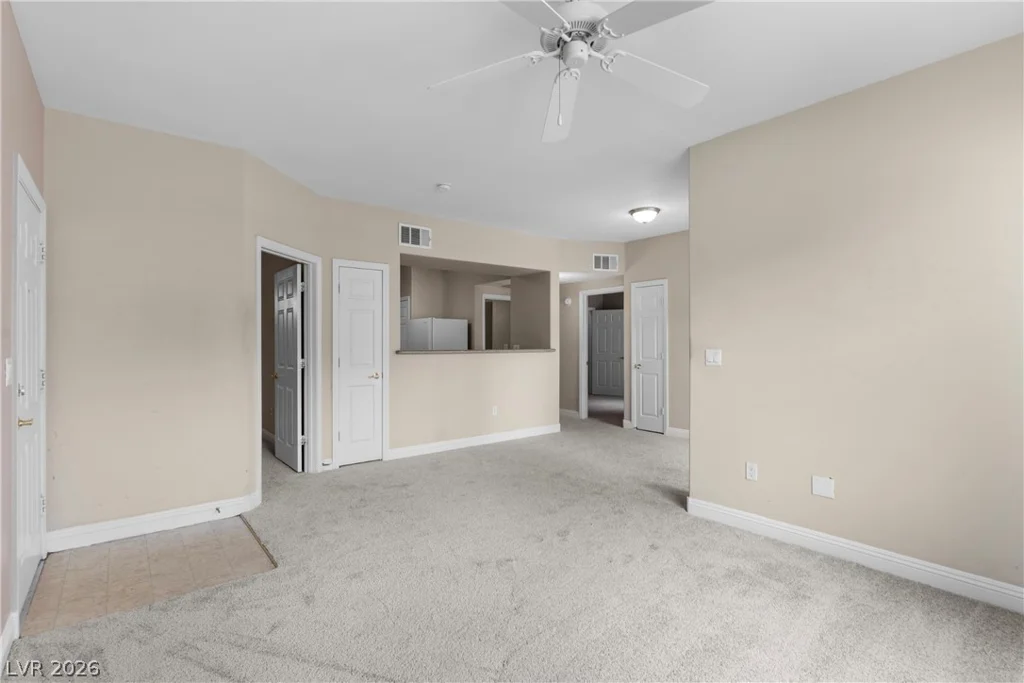 8000 Badura, Las Vegas, NV 89113