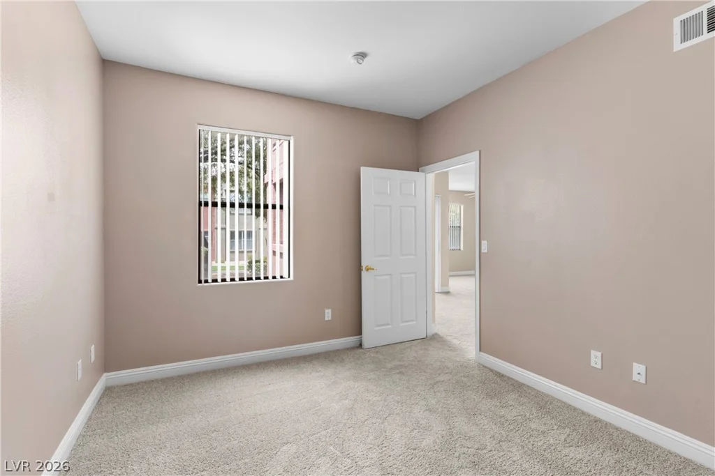 8000 Badura, Las Vegas, NV 89113